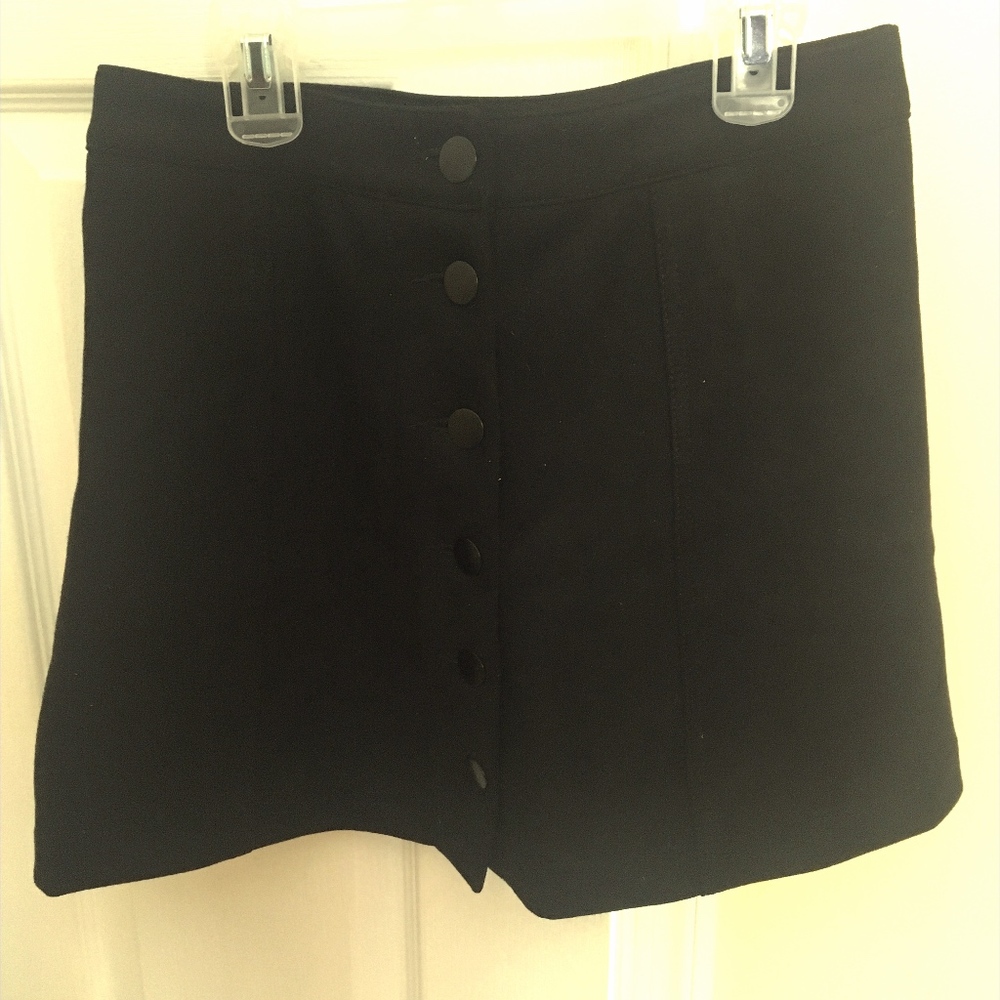Forever 21 Button Up Skirt- Black